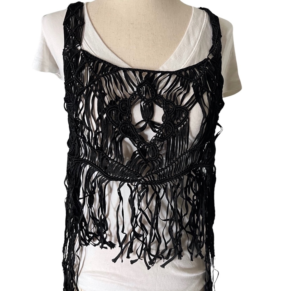 Fringed top